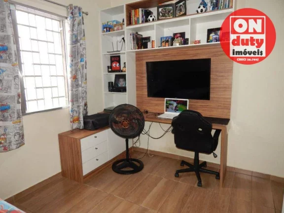 Imagem Casa com 2 dormitórios à venda, 73 m² por R$ 320.000,00 - Areia Branca - Santos/SP