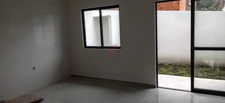 Imagem SOBRADO com 3 dormitórios à venda com 132.68m² por R$ 599.000,00 no bairro Centro - QUATRO BARRAS / PR