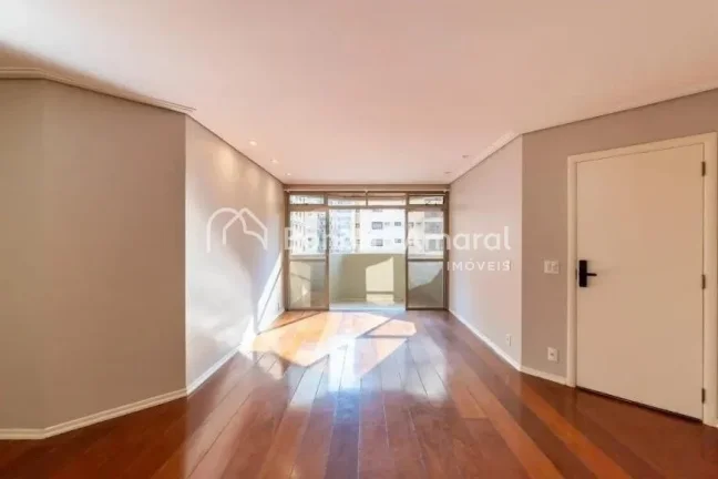 Imagem Viva com conforto, espaço e praticidade em um dos bairros mais valorizados da cidade!
Este amplo ap...
