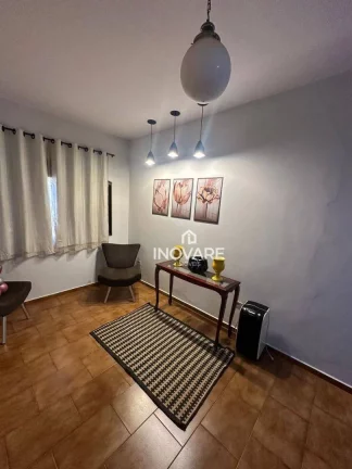 Imagem Casa com 3 dormitórios à venda, 360 m² por R$ 420.000,00 - Setor Central - Itumbiara/GO