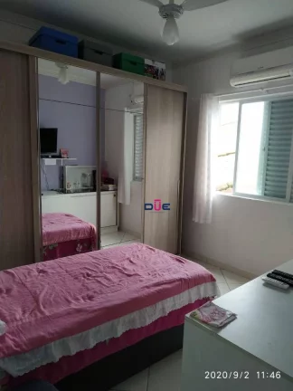 Imagem Casa com 3 quartos à venda, 120 m² por R$ 900.000 - Ponta da Praia - Santos/SP
