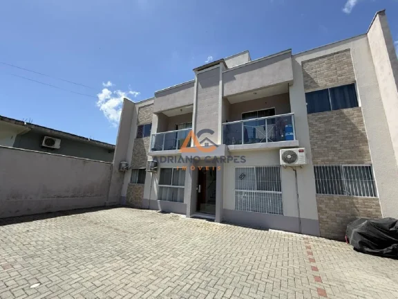 Imagem Apartamento com 02 quartos no bairro Meia Praia em Navegantes, aceita financiamento bancário com Adriano Carpes Imóveis Vende