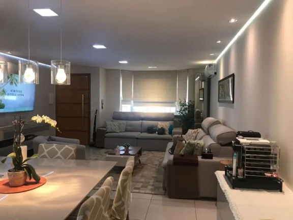 Sobrado para Venda por R$1.500.000,00 com 375m², 3 suites, 5 vagas e 5 banheiros - Tatuapé, São paulo / SP - Cód. BDI37637