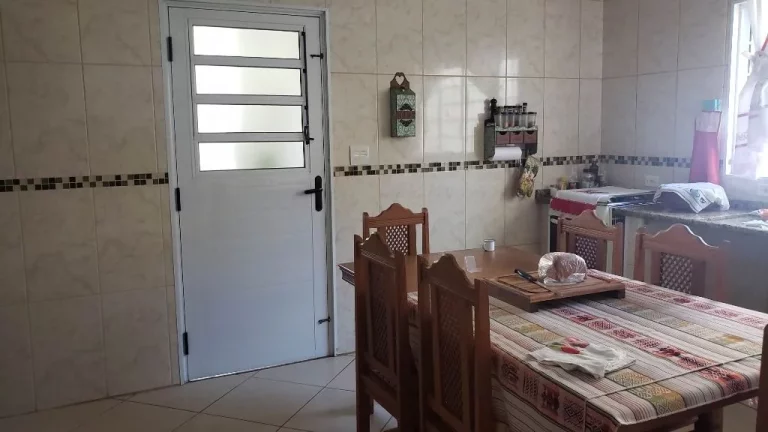 Imagem Casa com 4 dormitórios à venda, 253 m² por R$ 560.000,00 - Vila Amorim - Suzano/SP