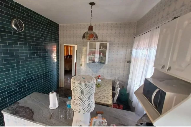 Imagem Casa dois dormitórios perto da praia.