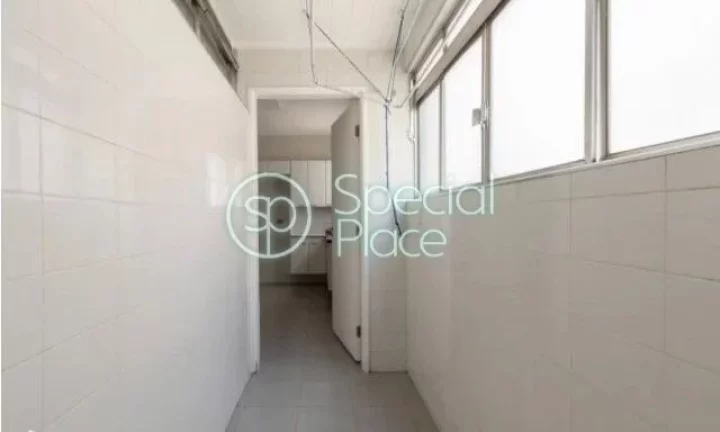 Imagem Ótimo apartamento à venda na Rua Oscar Freire no Jardim América - 92m² privativos - Andar alto c...