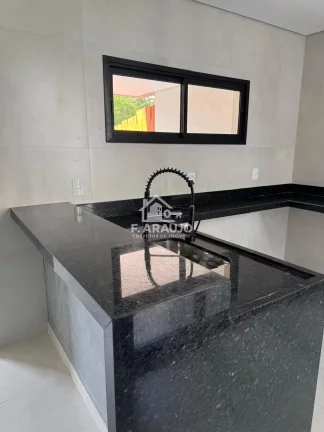 Imagem Casa em Condomínio à Venda Sorocaba-SP, 3 Quartos, 2 Vagas de Garagem, 100m².