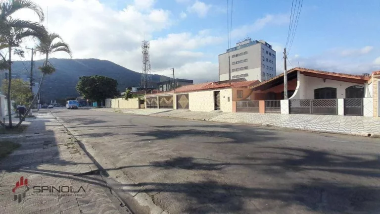 Imagem Terreno à venda, 1096 m² por R$ 2.600.000,00 - Solemar - Praia Grande/SP