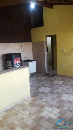 Imagem Casa à venda em Paraisópolis, MG. 4 quartos e 3 vagas coberta.
