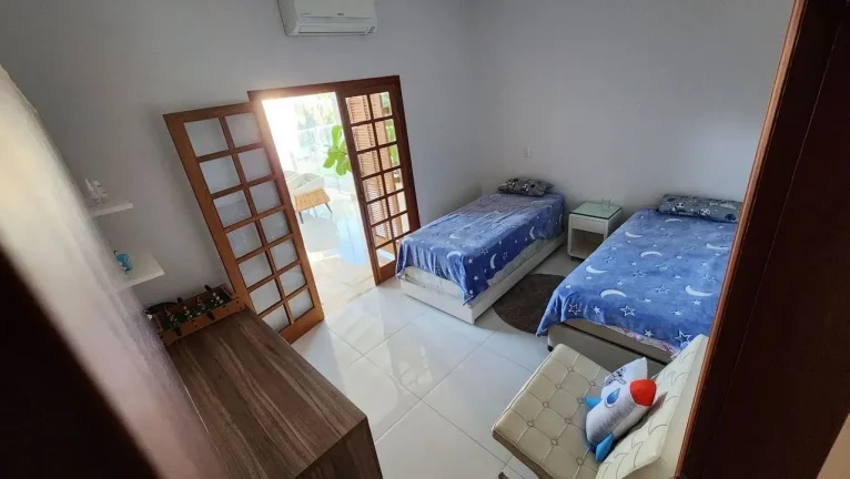 Imagem Chácara de luxo em condomínio no Residencial Ecopark em Tatuí-SP: 5 quartos, 3 suítes, 3 salas, 4 banheiros.