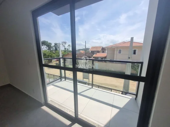Imagem Lindos Sobrados no centro de Barra Velha 3 quartos