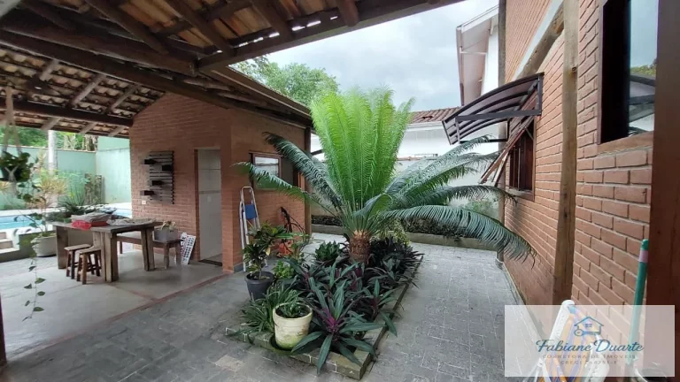 Imagem Casa com 3 dormitórios a venda no Bairro Mato Dentro 3