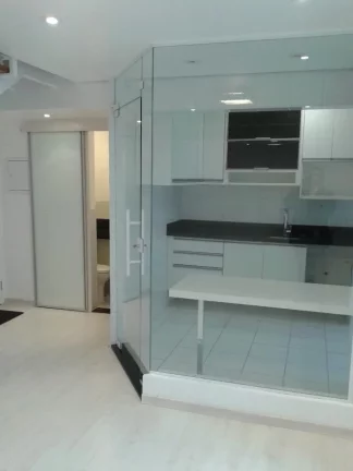 Imagem Duplex com 1 dormitório na Vila Madalena junto ao metrô