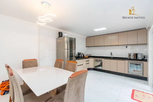 Imagem Sobrado excelente com 2 quartos à venda, 130 m² por R$ 360.000 - Estados - Fazenda Rio Grande/PR