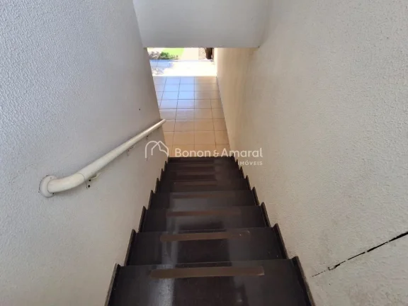 Imagem Ótima oportunidade com um preço imperdível!!

Esta casa está localizada em um condomínio fechad...