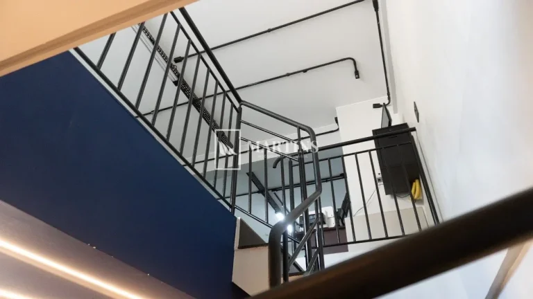 Imagem Sala comercial no Lago norteSala comercial no Lago norte| Área privativa de 95m²| Dois andares
Pri...
