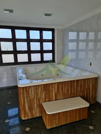 Imagem Linda Casa à Venda em Condomínio Beira Represa Piracaia