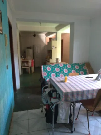 Imagem Casa á venda em Piracicaba , Bairro Nova Pompéia, com 3 dormitórios ,sendo 1 suite, 2 banheiros ,...