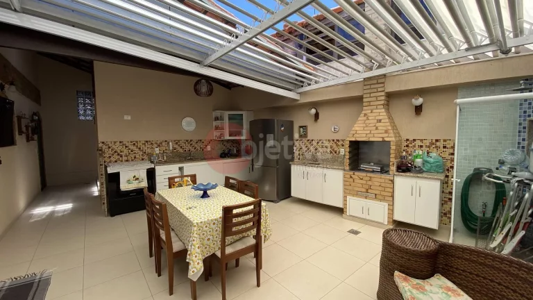 Imagem Casa duplex em condomínio - Pero - Cabo Frio - RJ
