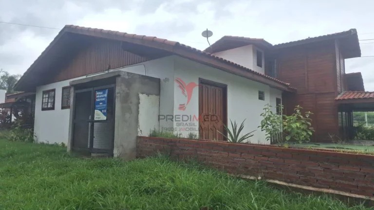Imagem Vendo Lindíssima Chácara em Águas de São Pedro - SP