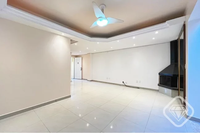 Imagem Casa especial no coraÃ§Ã£o do bairro Tristeza, um refÃºgio moderno com charme e conforto

Uma residÃ...