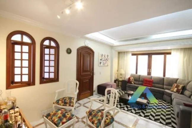 Imagem SOBRADO EM CONDOMINIO COM PORTEIRA FECHEDA !!!