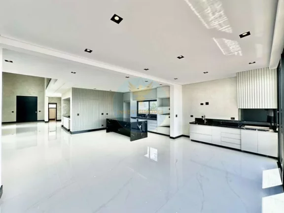 Imagem Casa Alto Padrão a Venda no bairro Granja Viana - Cotia, SP