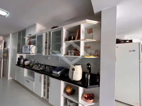 Imagem Casa Duplex 3 Suítes, 177m², Condomínio Vivendas do Sol – Recreio