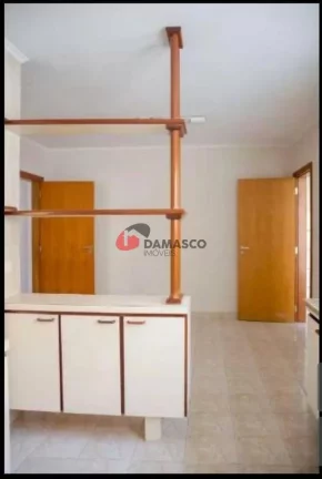 Imagem Sobrado à venda 3 Quartos, 4 Vagas, 197 m², Nova Gerty, São Caetano do Sul - SP