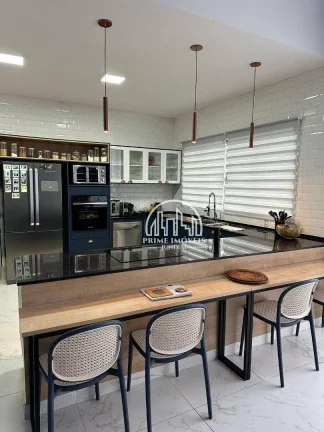 Imagem Casa com 3 dormitórios à venda, 275 m² por R$ 2.590.000,00 - Caxambu - Jundiaí/SP