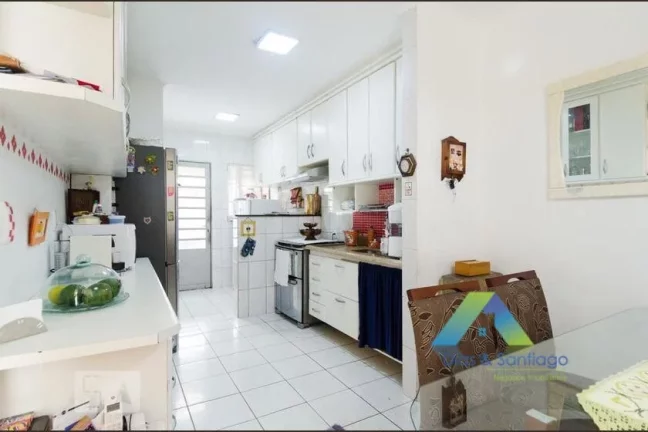 Imagem Apartamento com quintal e churrasqueira em condomínio diferenciado, com 2 dormitórios, 2 vagas com área gourmet excelente localização.