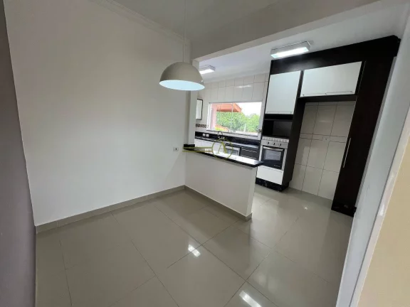 Imagem Triplex a venda Centro de Peruíbe Porteira fechada de Esquina