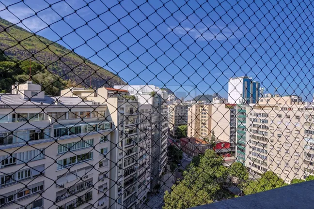 Imagem Apartamento à venda em Copacabana, 4quartos, 244m2, 1vg, Pça Eugenio Jardim