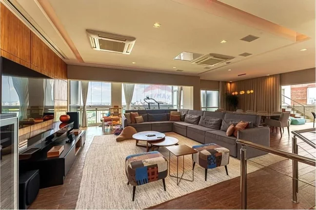 Imagem Cobertura fantástica na Vila Andrade com lazer completo - 355m² 4 Dorms. 2 Suítes 5 Vagas