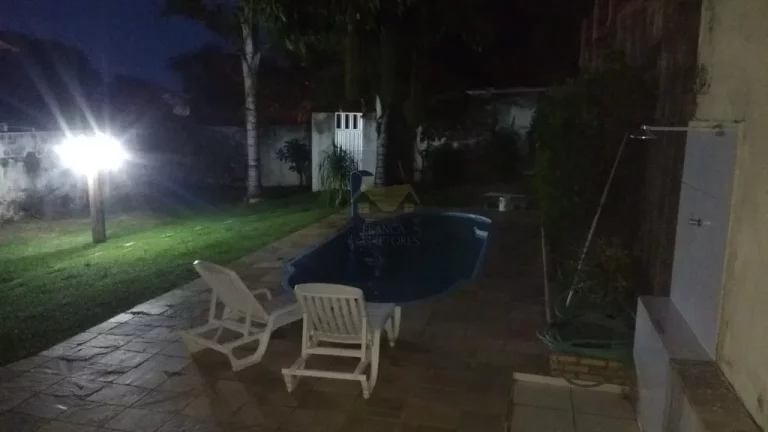 Imagem Casa para Venda em Parnamirim, Cotovelo (Distrito Litoral), 6 dormitórios, 5 suítes, 1 banheiro