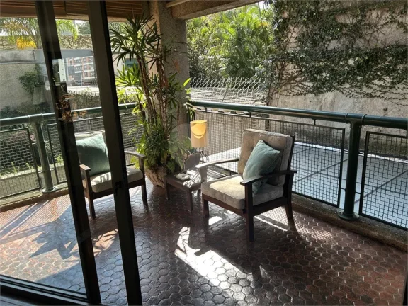 Imagem Apartamento à venda com 4 quartos, sendo 2 suítes, no condomínio La Tour Des Terrasses, São Paulo - SP