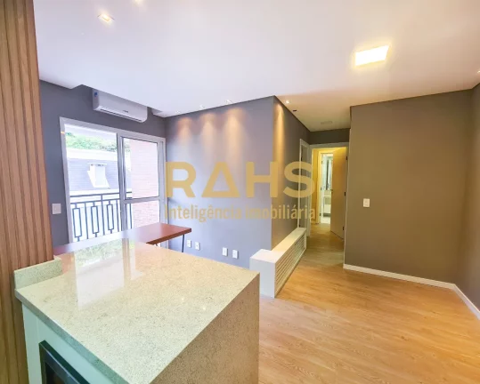 Imagem COBERTURA PLANA . DIFERENCIAIS DE DESTAQUE: - Local alto com linda vista para a Serra do Mar A Serra...