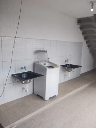 Imagem Kitnet com 1 dormitório para alugar, 25 m² por R$ 900,00/mês - Jardim São José - Suzano/SP