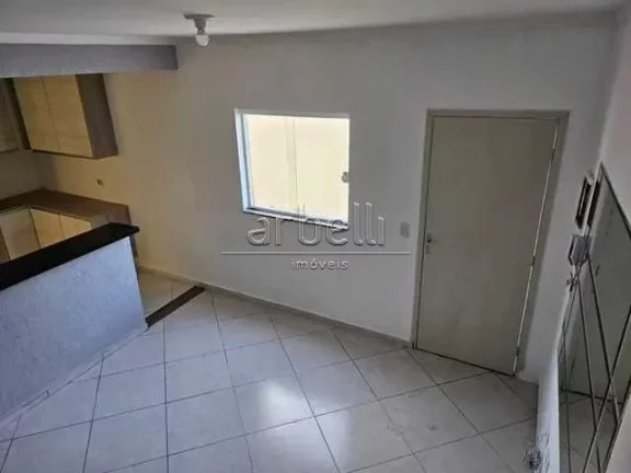 Imagem Sobrado em condomínio fechado, com 60 M², 2 dormitórios, sala, sacada, lavabo, banheiro, cozinha,...