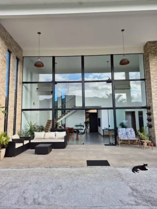 Imagem Sobrado com 4 dormitórios à venda, 360 m² por R$ 1.900.000,00 - Jardim Carolina - Ubatuba/SP