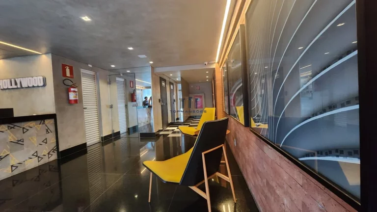 Imagem Cobertura Decorada e Mobiliada, lazer completo, 1 quarto e 3 Vagas a no Vila da