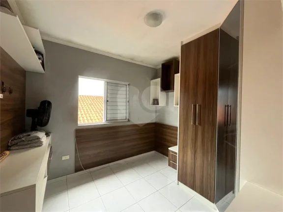 Imagem Casa para alugar com 3 quartos em CAMPO LIMPO, São Paulo - SP