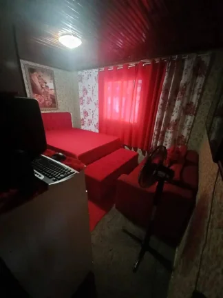 Imagem Casa com 3 Quartos e Espaço Gourmet no Bairro Violete, Alfredo Vasconcelos/MG