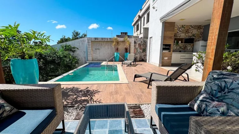 Imagem Casa Duplex Alto Padrão em Morada de Laranjeiras – Serra/ES