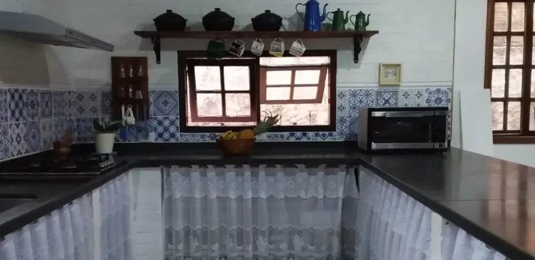 Imagem Casa em Condomínio para Venda em Rio de Janeiro, Campo Grande, 4 dormitórios, 1 suíte, 2 banheiros, 1 vaga