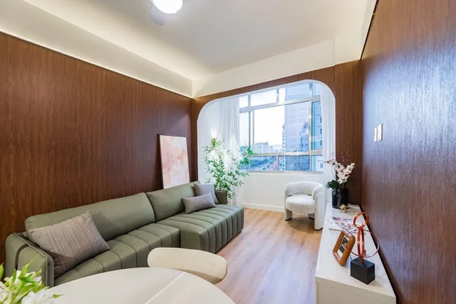 Imagem Apartamento á venda 02 dormitórios 1 suíte com vista para o mar em Santos/Sp