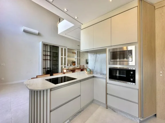 Imagem Casa em Condominio 4 Dormitórios - Bairro Remanso