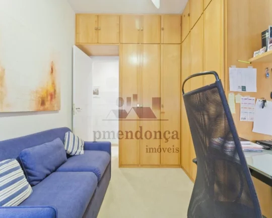 Imagem Apartamento amplo com living para 3 ambientes, terraço com vista livre, lavabo, 3 suítes com armá...