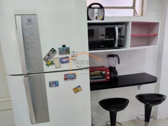 Imagem Imóvel com 109 m² de área útil, composto por 4 dormitórios, sala dois ambientes, cozinha com ar...