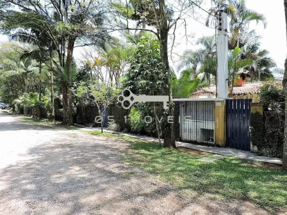 Imagem Apmpla Casa colonial no Cond. Granja Velha ! 5 dorms / 3 sts - Rua FECHADA!